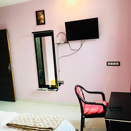 Chanda Palace Guest House Hazaribag Eksteriør billede